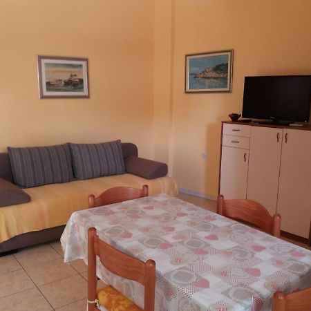 Apartment Center Tonka Makarska Exterior photo